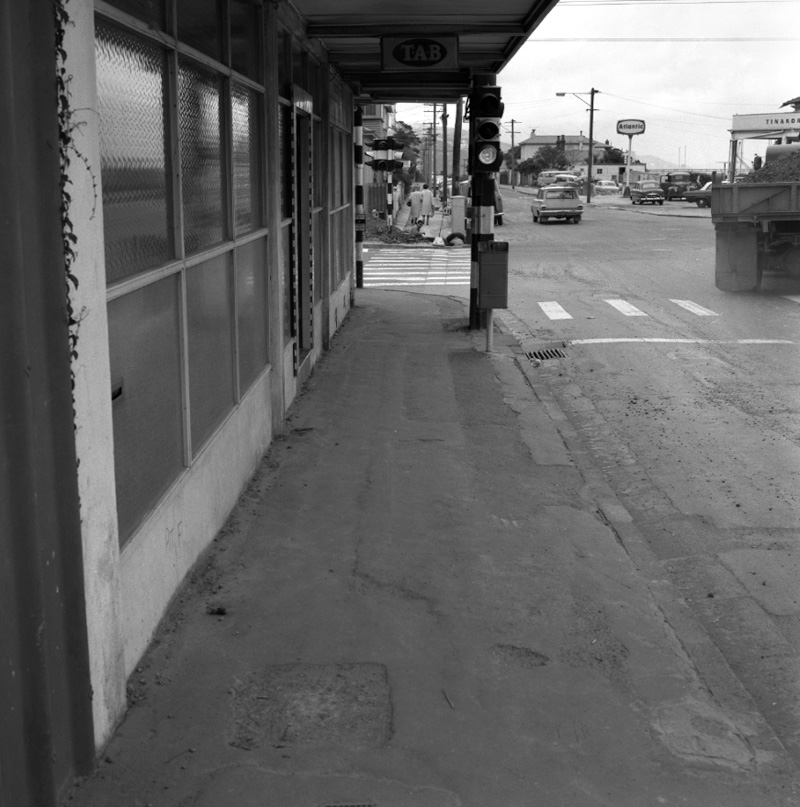 a. Footpath, Park Street and Tinakori Rd