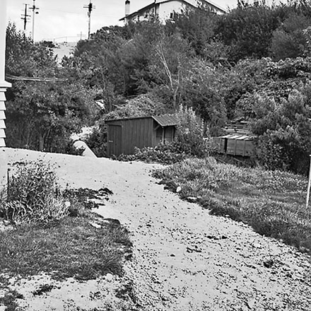 a. Unable to determine which job these negatives relate to - Job 7024; Job 7068