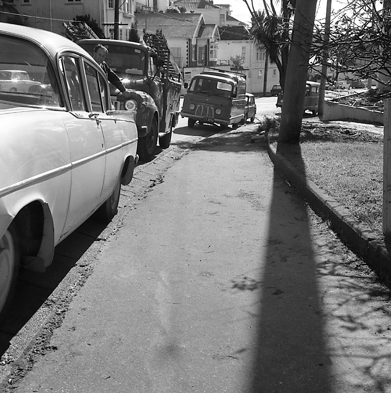 a. Footpath, Brooklyn Road Flats