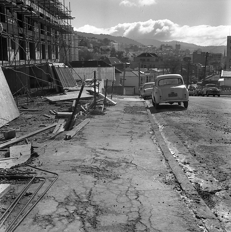 g. Footpath, Brooklyn Rd-Nairn Street Flats