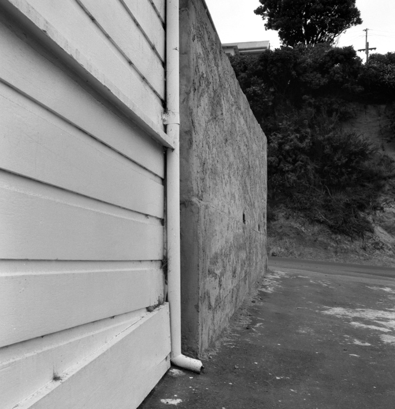 b. Wall, no 432 Adelaide Road