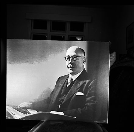 a. K E Luke, 1935-1952