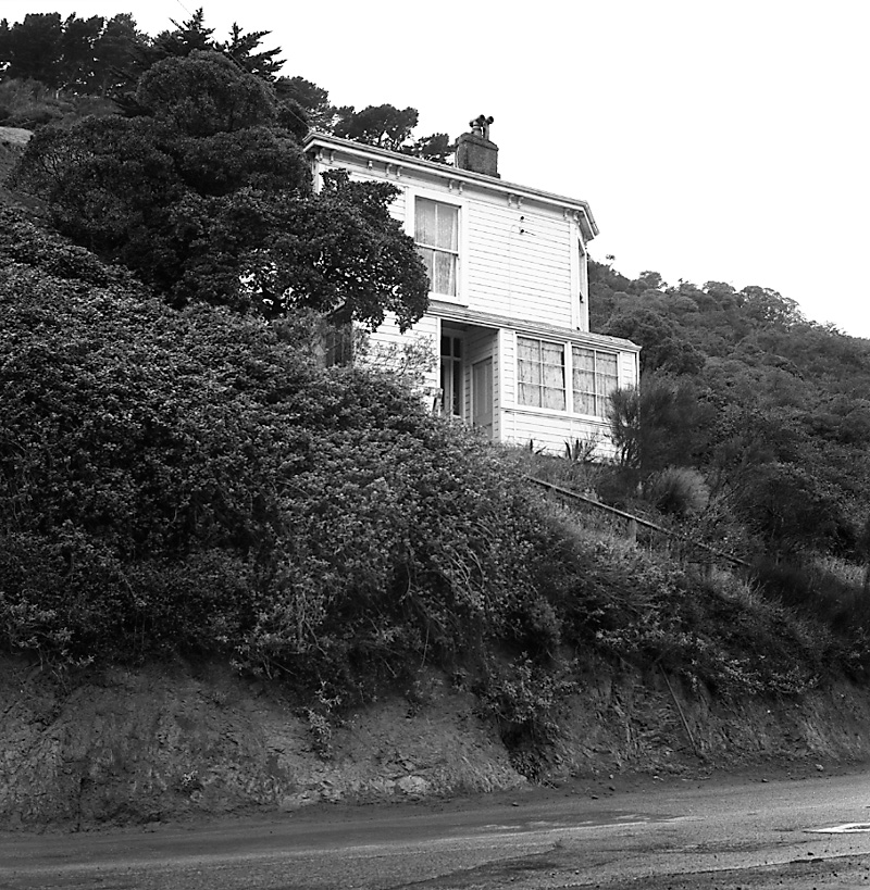 a. No 15 Ngaio Gorge Rd