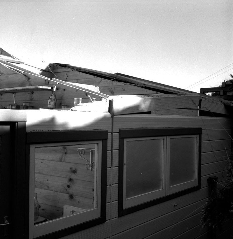 a. No 35 Bedford St, House damaged by storm