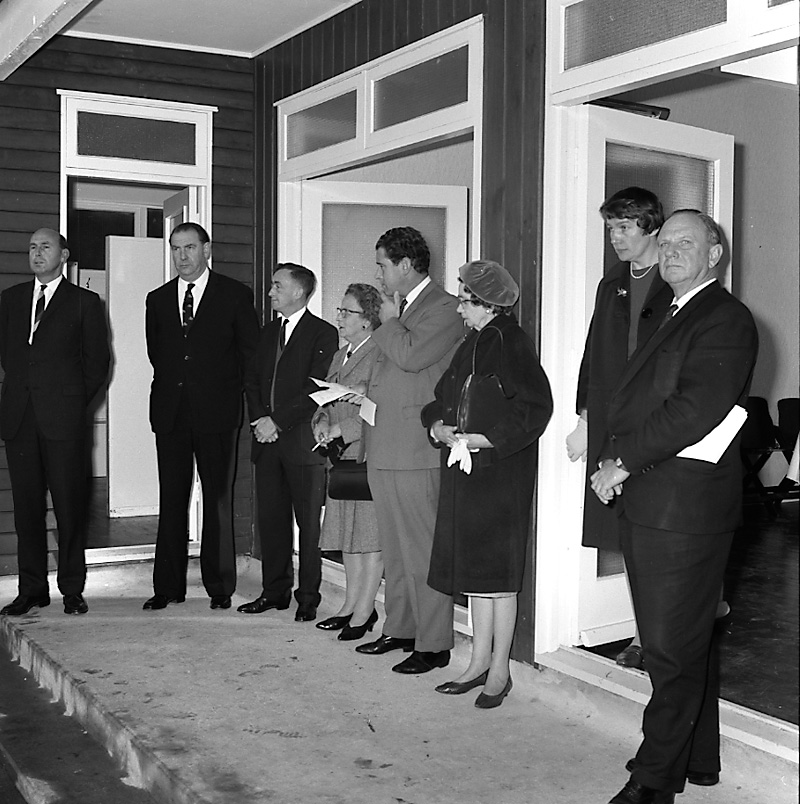 g. Newtown Flats, Official Opening