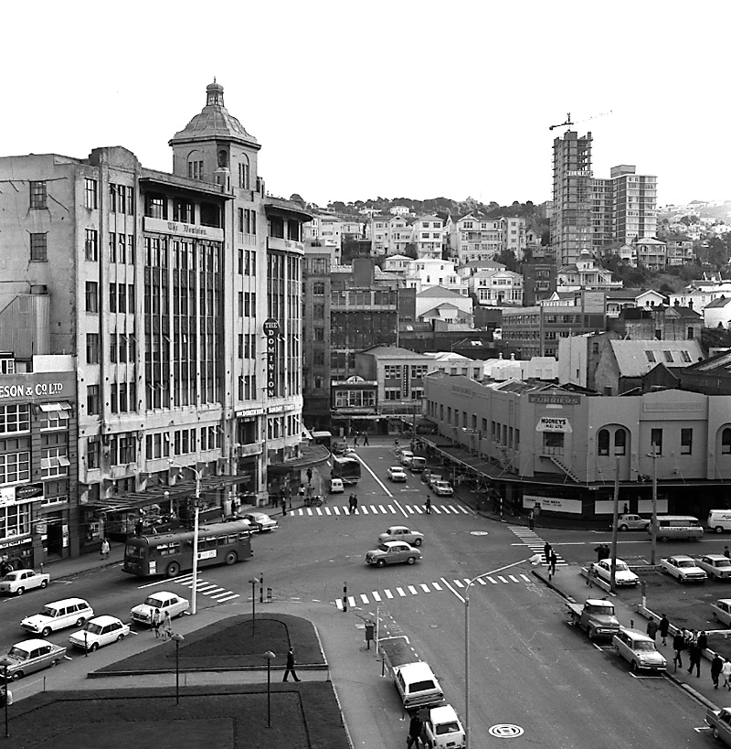 a. Crossings Mercer, Wakefield and Victoria Streets