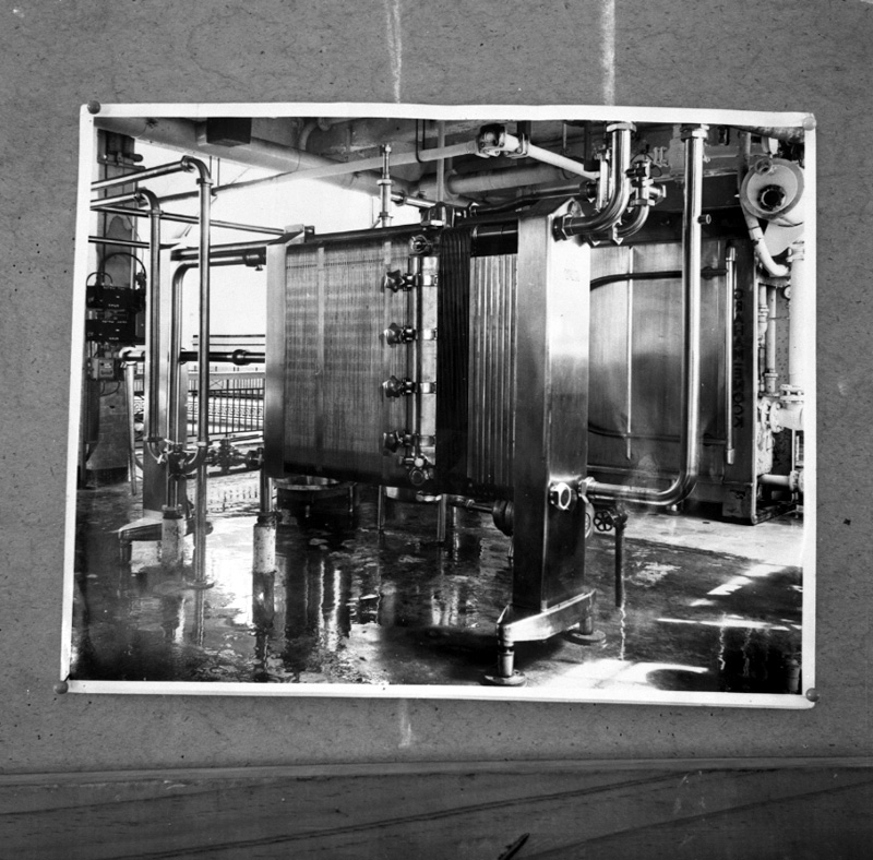 u. Copies, old photos, milk dept