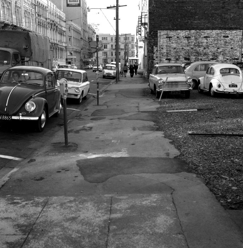 a. Footpath, cnr Victoria and Harris Streets