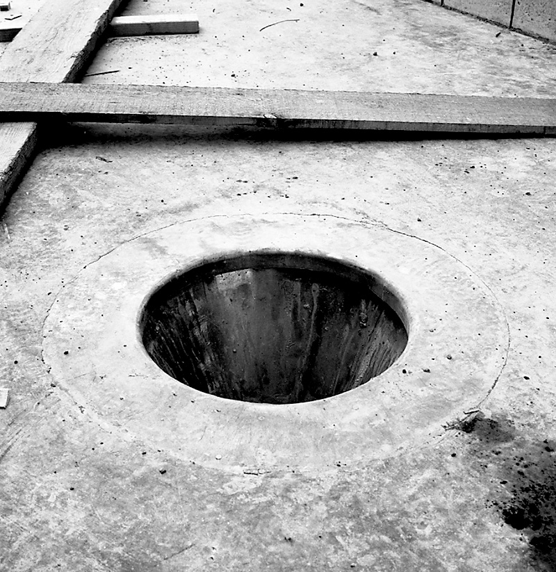 c. Disposal unit, airport