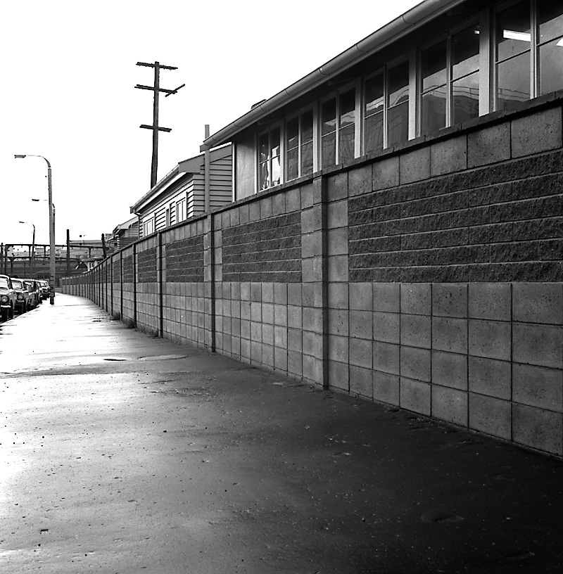 a. Wall, Thorndon Quay