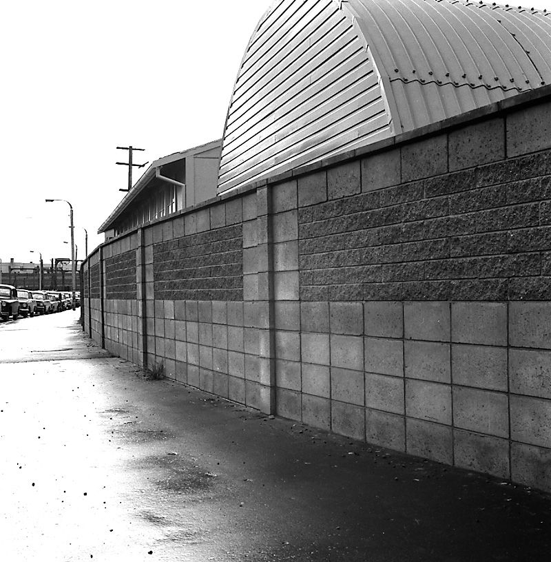 b. Wall, Thorndon Quay