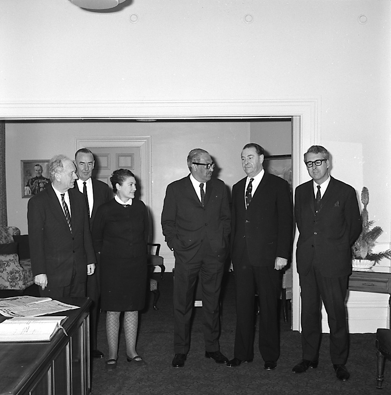 a. United States Judge