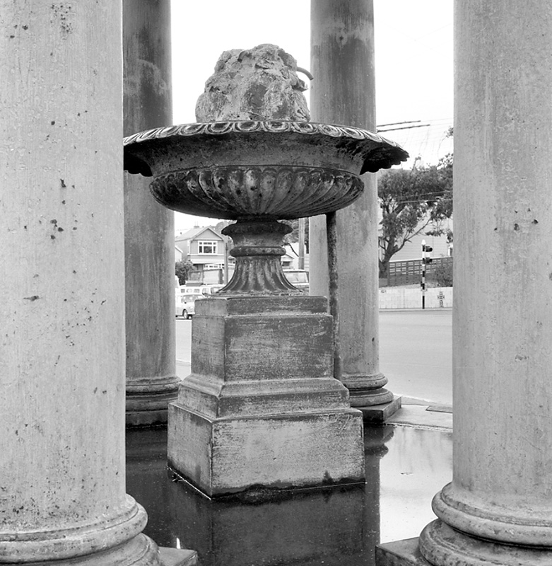 d. Wakefield Memorial Fountain, Basin Reserve