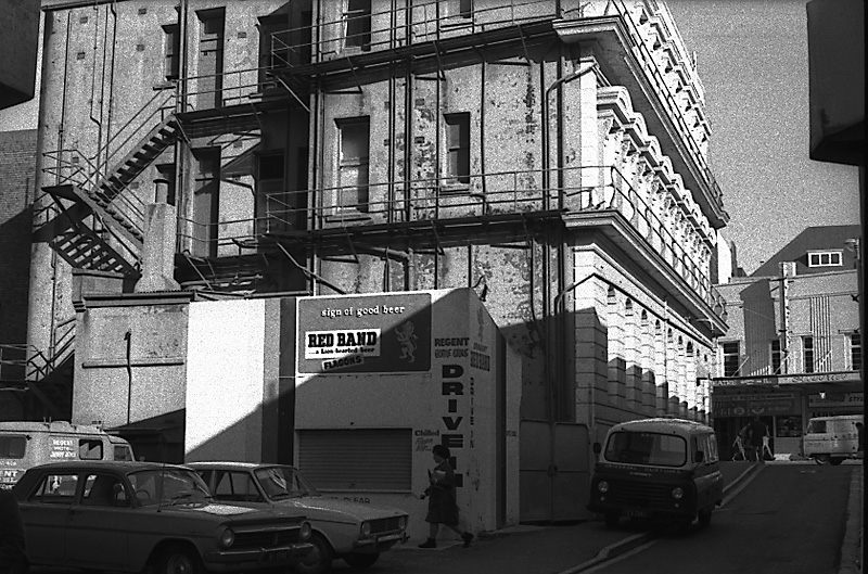 f. No 354 Oriental Parade, substandard dwelling (Mr Spiros Savos)