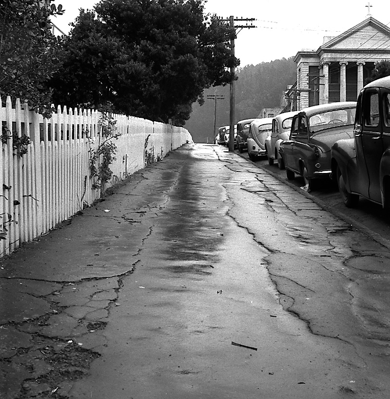 a. Footpath, Hill St