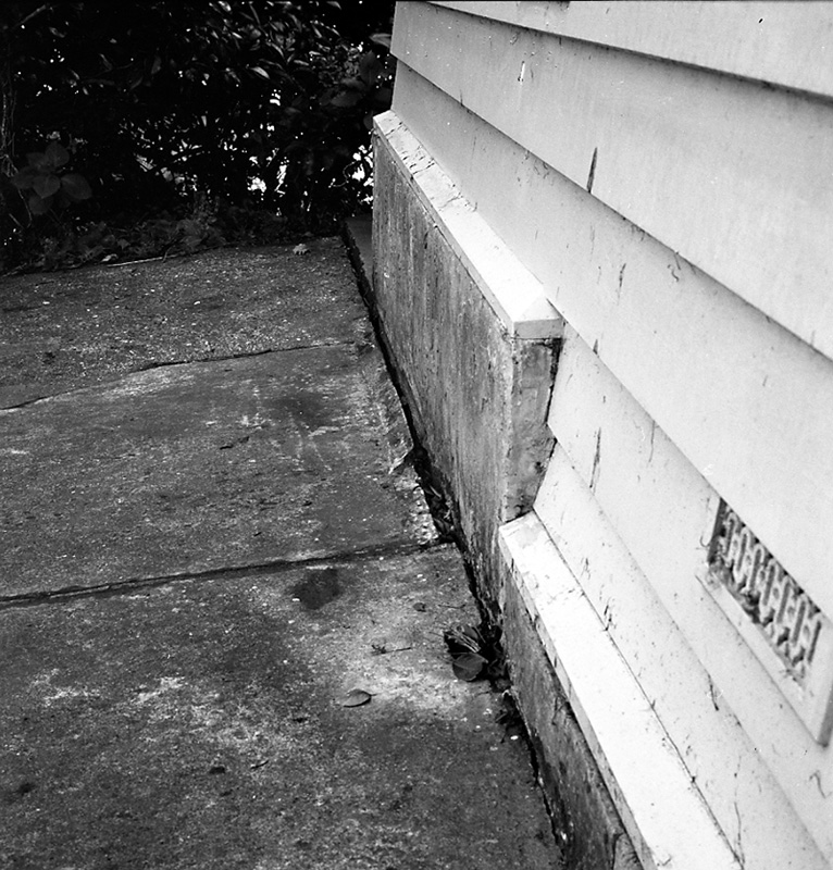 i. No 5 Creswick Terrace (Mrs McKenzie)