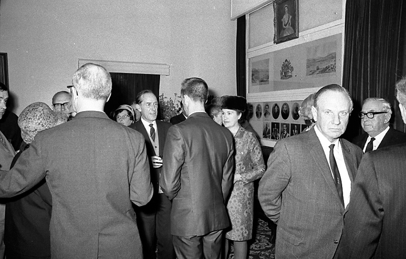 q. Reception to American Astronaut (Cunningham), Council Chambers