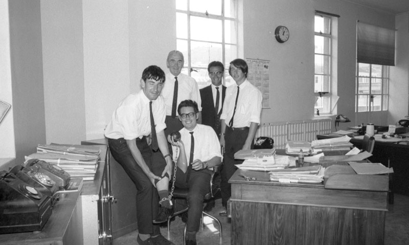 ab. Ross Bly with ball and chain attached