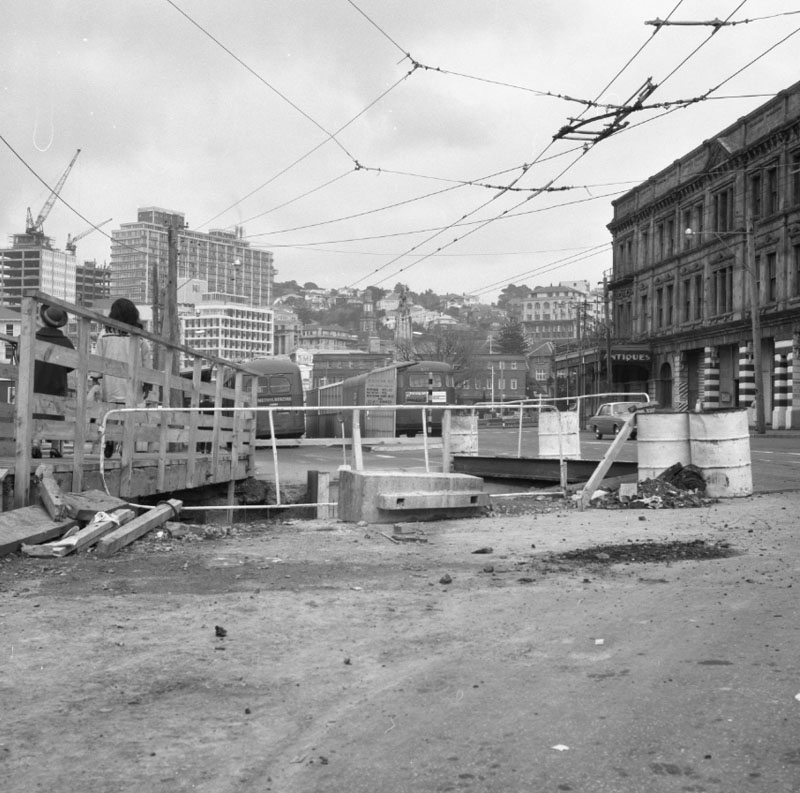d. Pedestrian subway, Lambton Quay to Railway Station