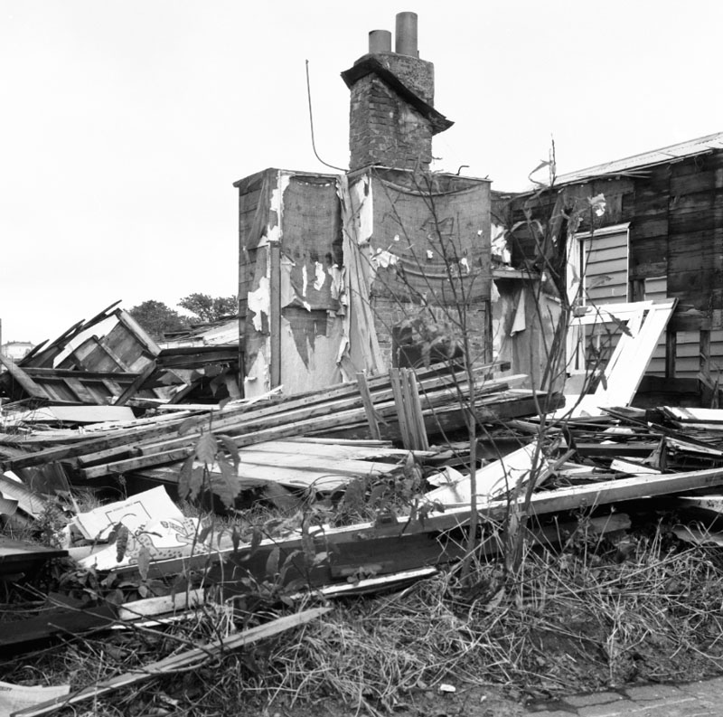 f. Pedestrian subway, Lambton Quay to Railway Station