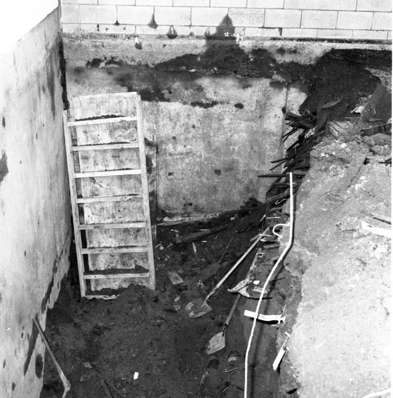 b. Gateway Flats, Maida Vale Rd, Roseneath - defective drains