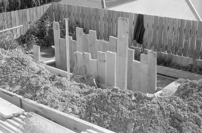 u. 58 Stanley St, collapsed 6 inch sewer