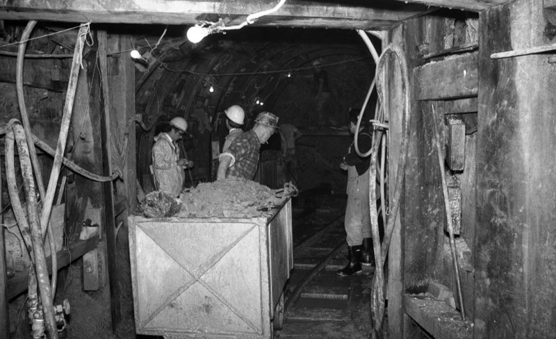 o. Windsor Place - Pilot tunnel for motorway