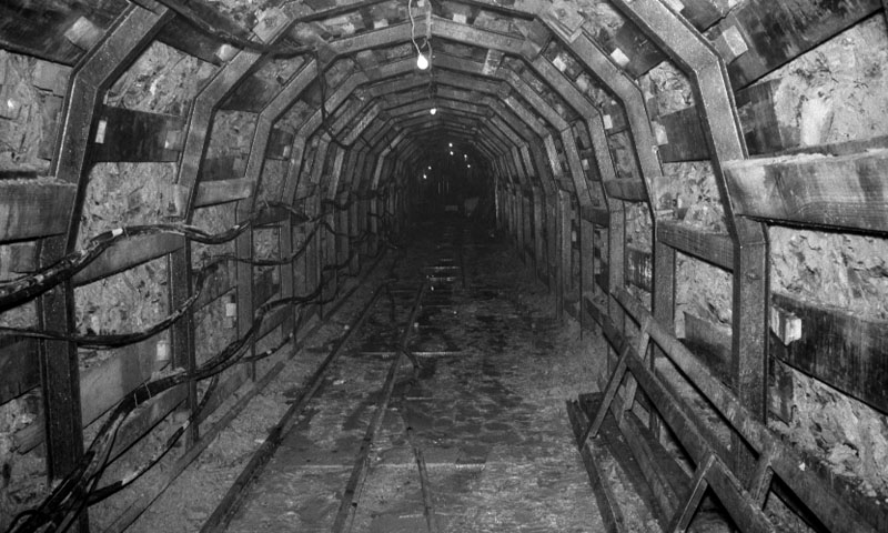 s. Windsor Place - Pilot tunnel for motorway