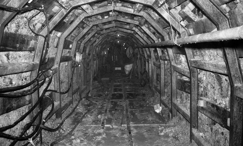 t. Windsor Place - Pilot tunnel for motorway