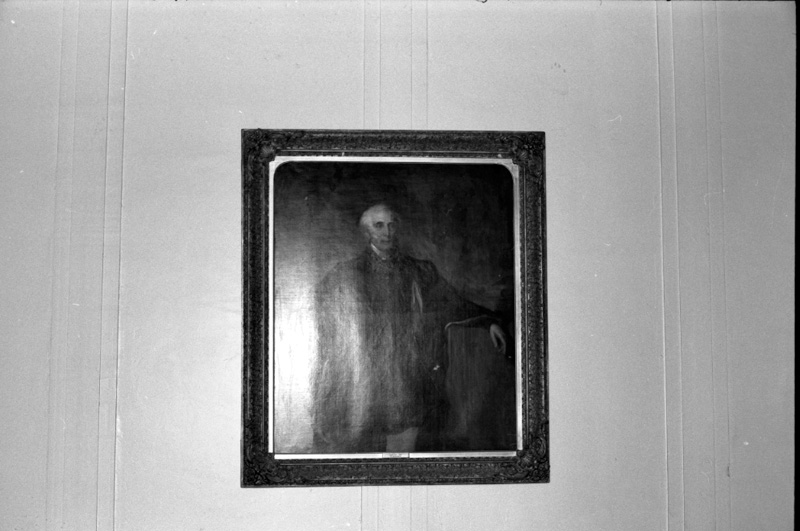 ab. Copies of oil paintings and old photos