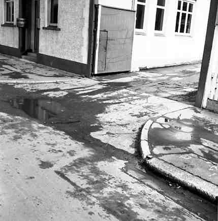 c. Evans Bay Timer Company Office, vehicle access and streetscape