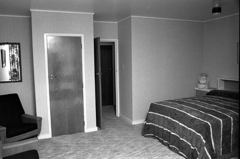 e. Nairn Street Flats, interiors