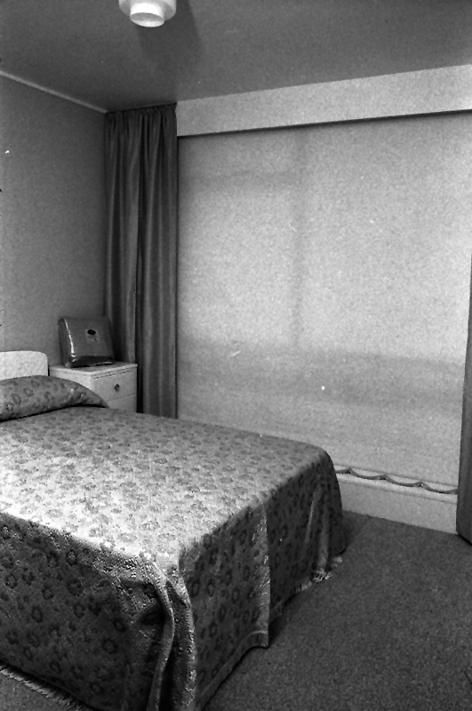 n. Nairn Street Flats, interiors