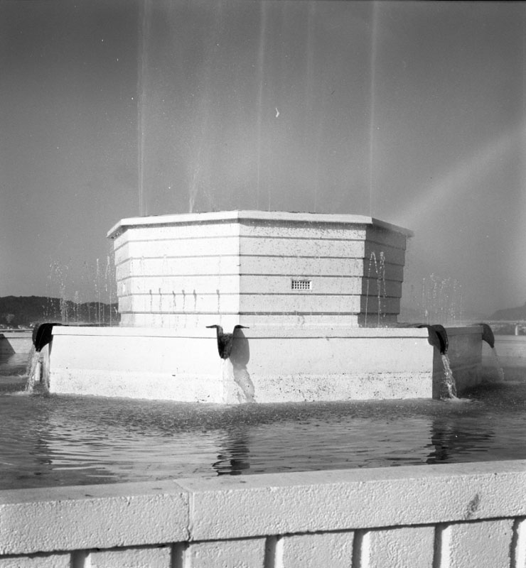 a. Fountain, Kelburn Park