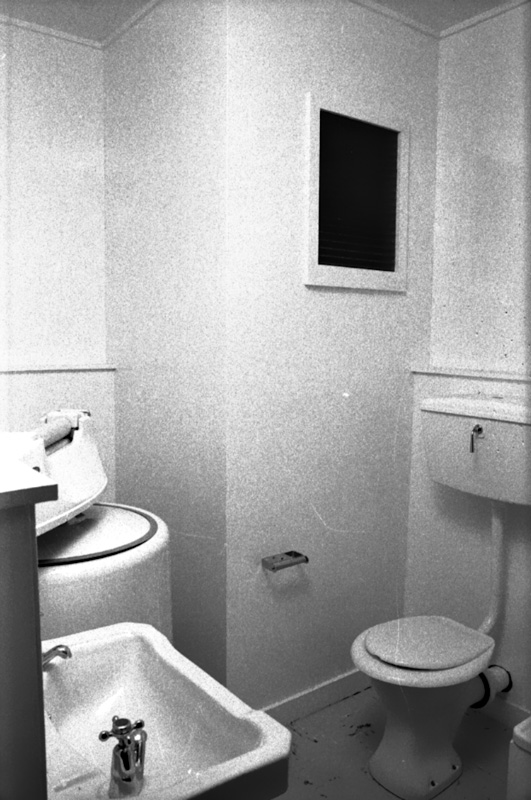 p. Nairn Street Flats, interiors