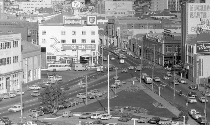 e. Lombard Street parking building from Manners Street end of Cornhill St. views of excavation. Petherick Cr, pensioner flat dev. Ironside Rd-Pinewood Tourist flats. 33 Hanover St-proposed flats