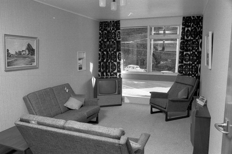 v. Nairn Street Flats, interiors