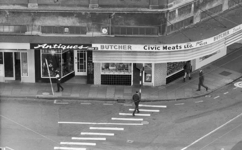 n. Farish Street - shops corner of Mercer street