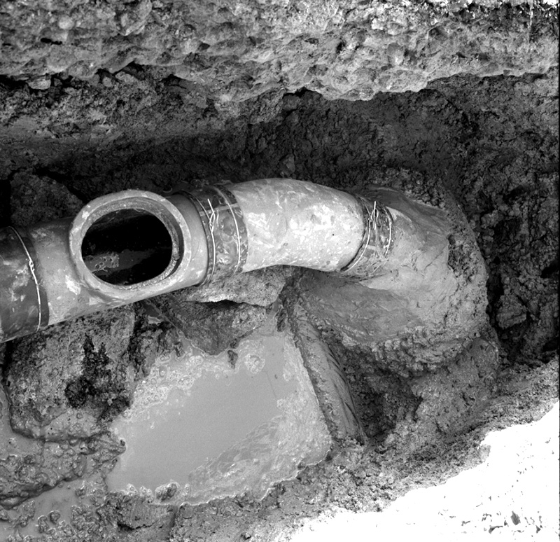 k. No 440 Evans Bay Parade, Alleged accident, cribwall