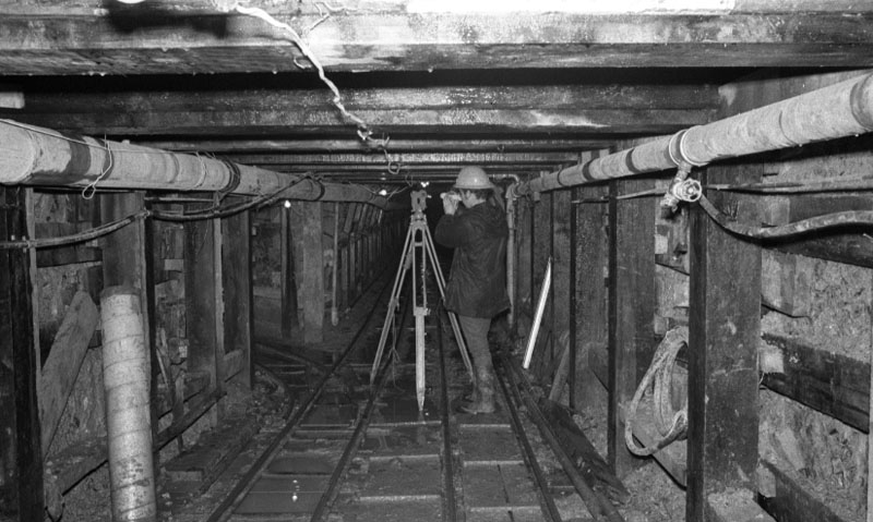 a. Pilot tunnel for motorway, Windsor Place