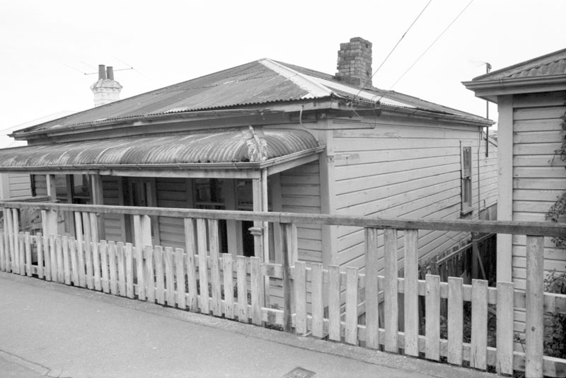 c. Substandard dwellings, Queens Drive, nos 344, 346, 348, 356, 11, 9