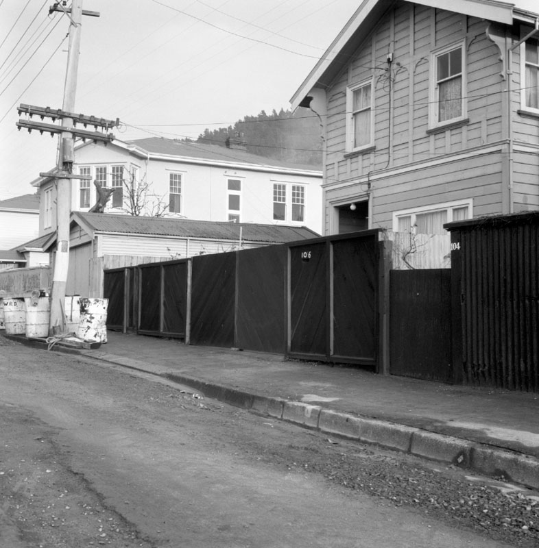 b. House Frontages, Tinakori Rd-Park St