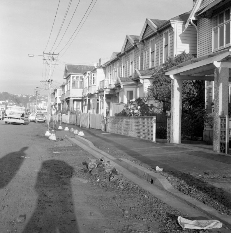 e. House Frontages, Tinakori Rd-Park St