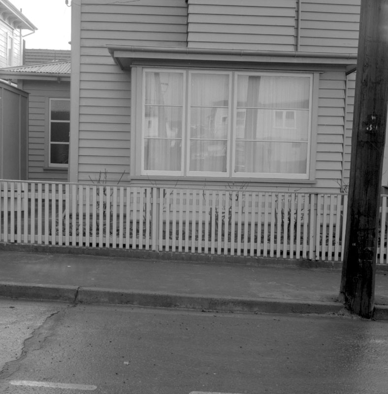 l. House Frontages, Tinakori Rd-Park St
