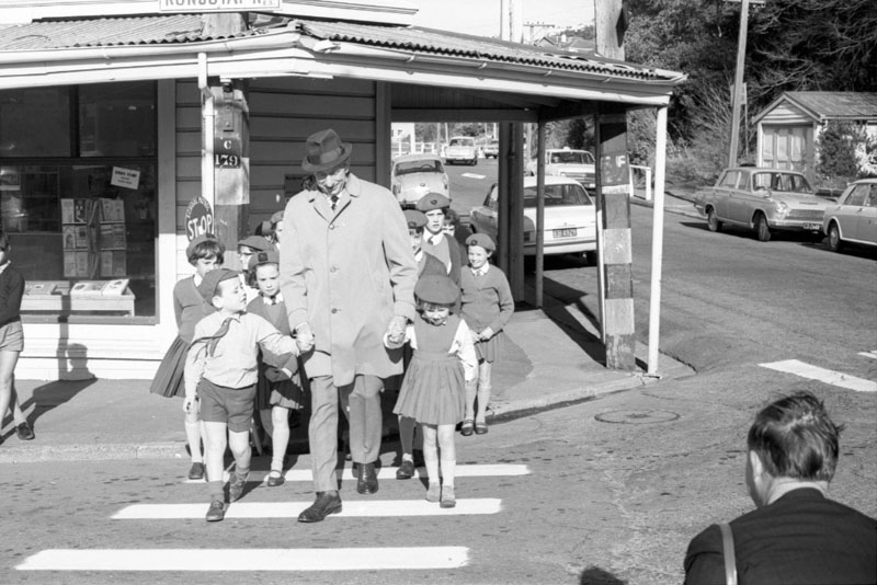 f. Visit of Deputy Chief Constable of Gloucestershire (Mr Copping), Traffic house, school patrol (Childers Tce)