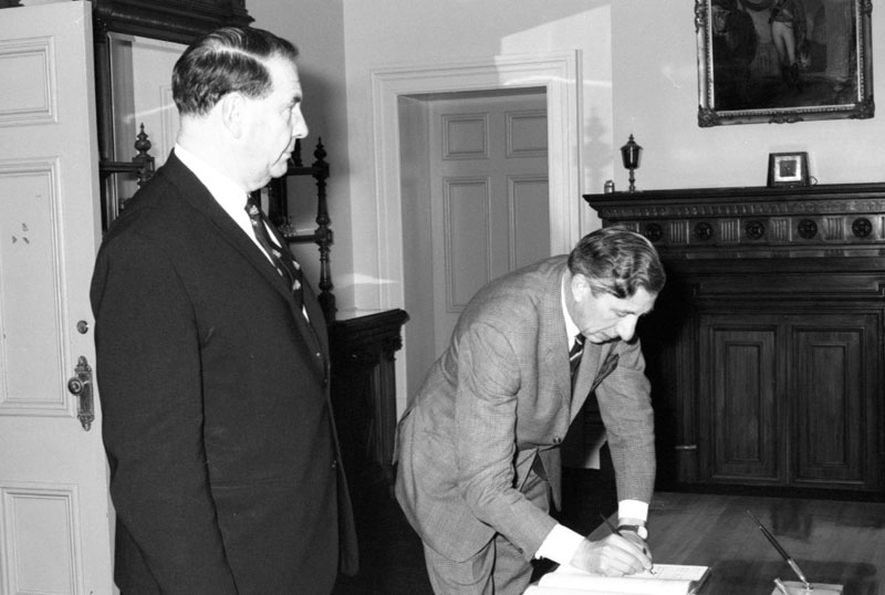 i. Visit of Deputy Chief Constable of Gloucestershire (Mr Copping), Mayoral Reception