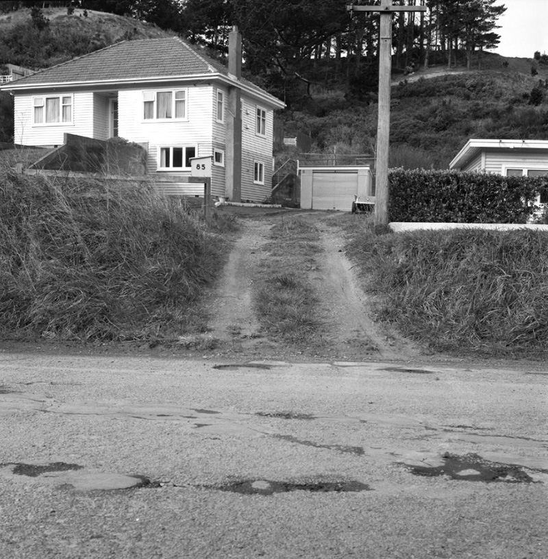 e. Houses and accesses, Liardet Street