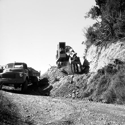 a. Gradall, Blackbridge Road