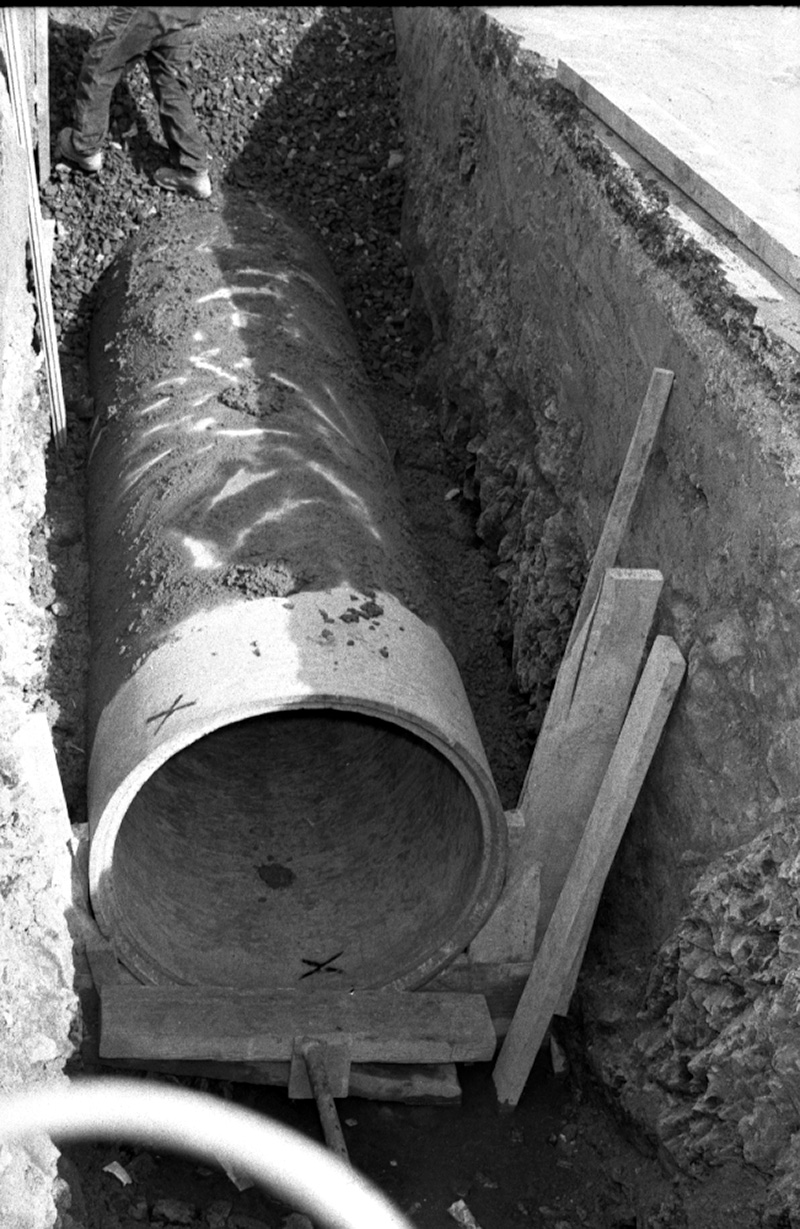 q. Pipes and structure