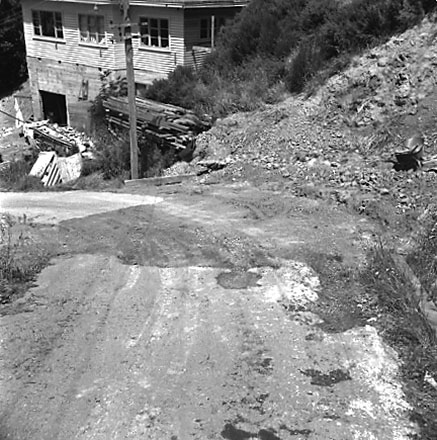 a. Road surface, Tyne Street